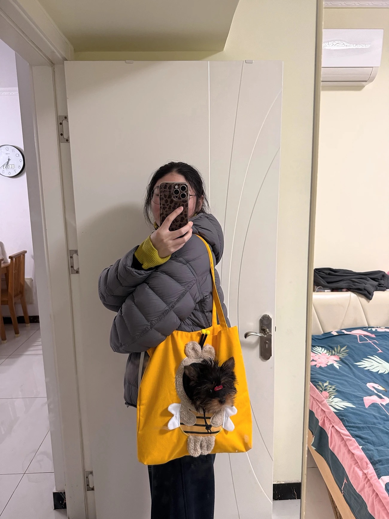 귀여운 꿀벌 캐릭터 반려동물 이동가방 고양이 강아지 외출용 캔버스 숄더백 토트백 photo review